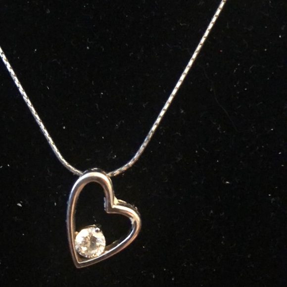 Jewelry - Lovely  925 Silver Chain With 925 Silver Pendant